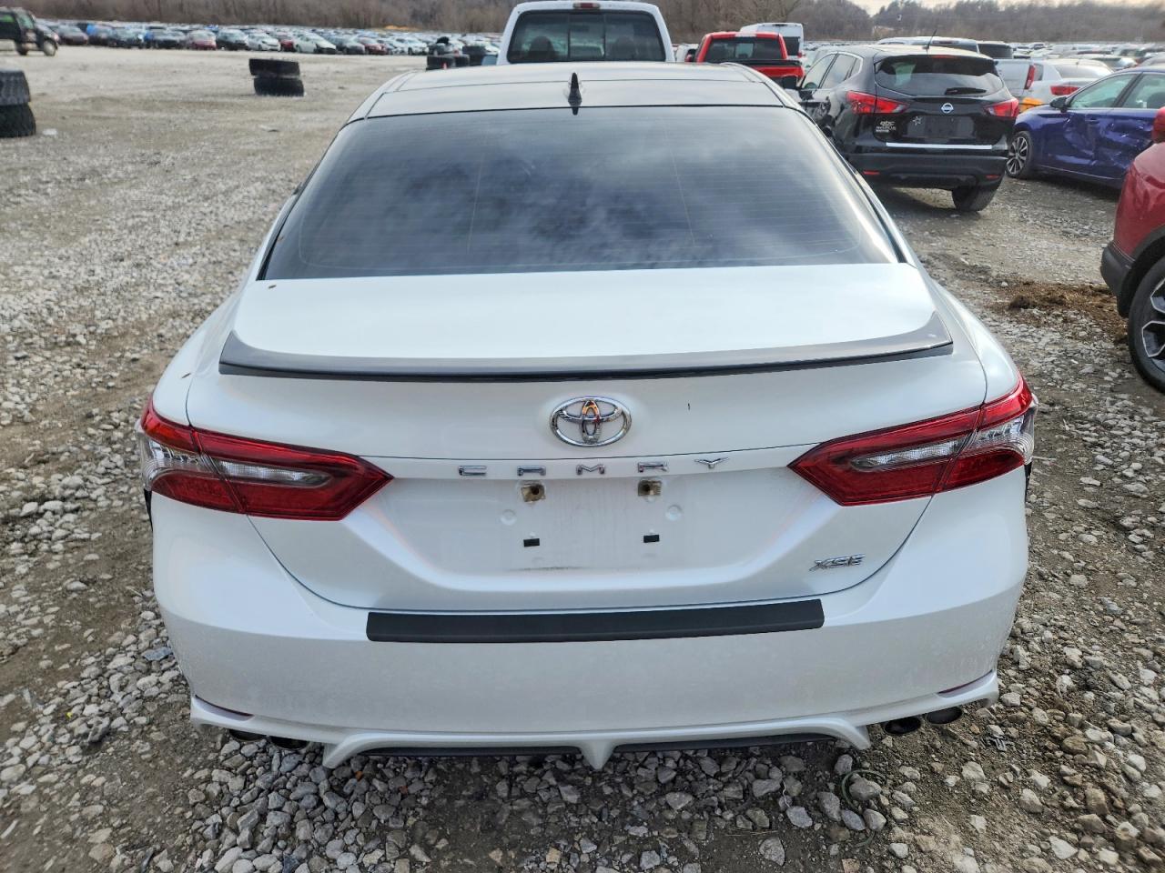 2021 TOYOTA CAMRY XSE photo 11