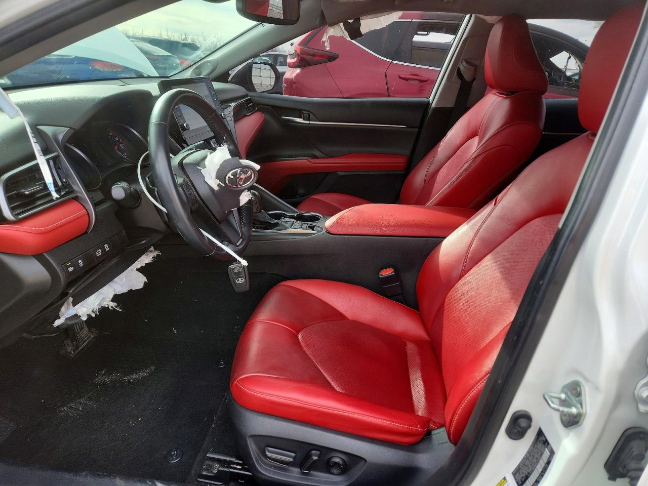 2021 TOYOTA CAMRY XSE photo 13