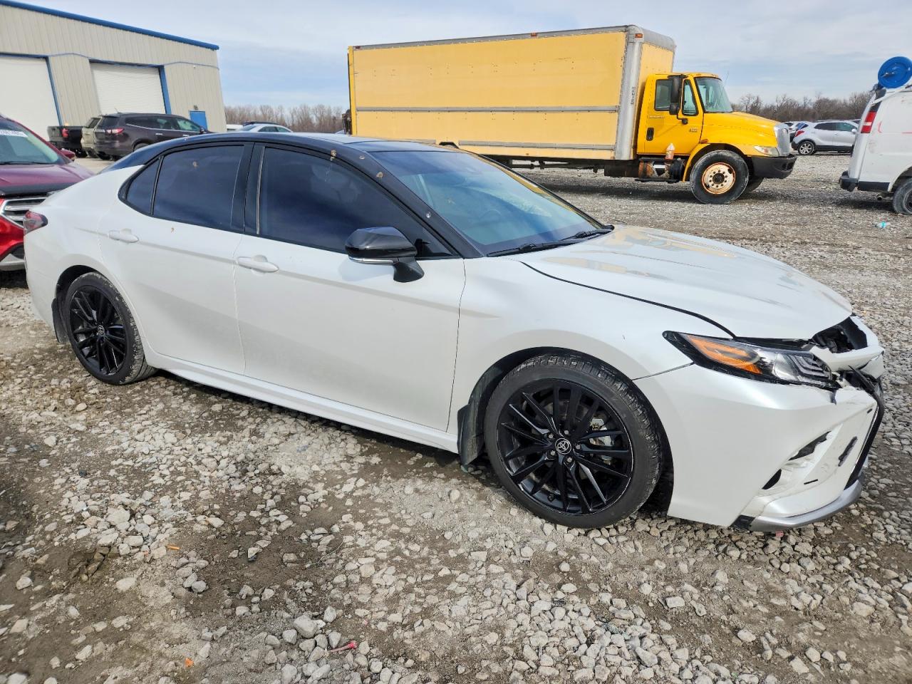 2021 TOYOTA CAMRY XSE photo 7