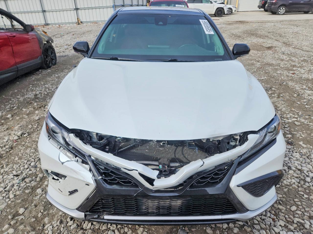 2021 TOYOTA CAMRY XSE photo 9