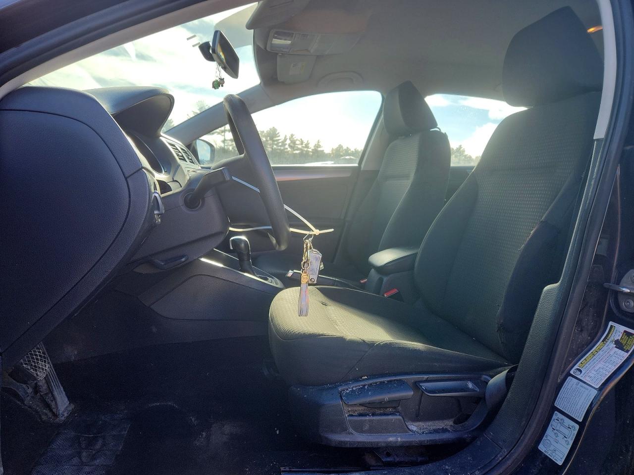 2015 VOLKSWAGEN JETTA SE photo 7