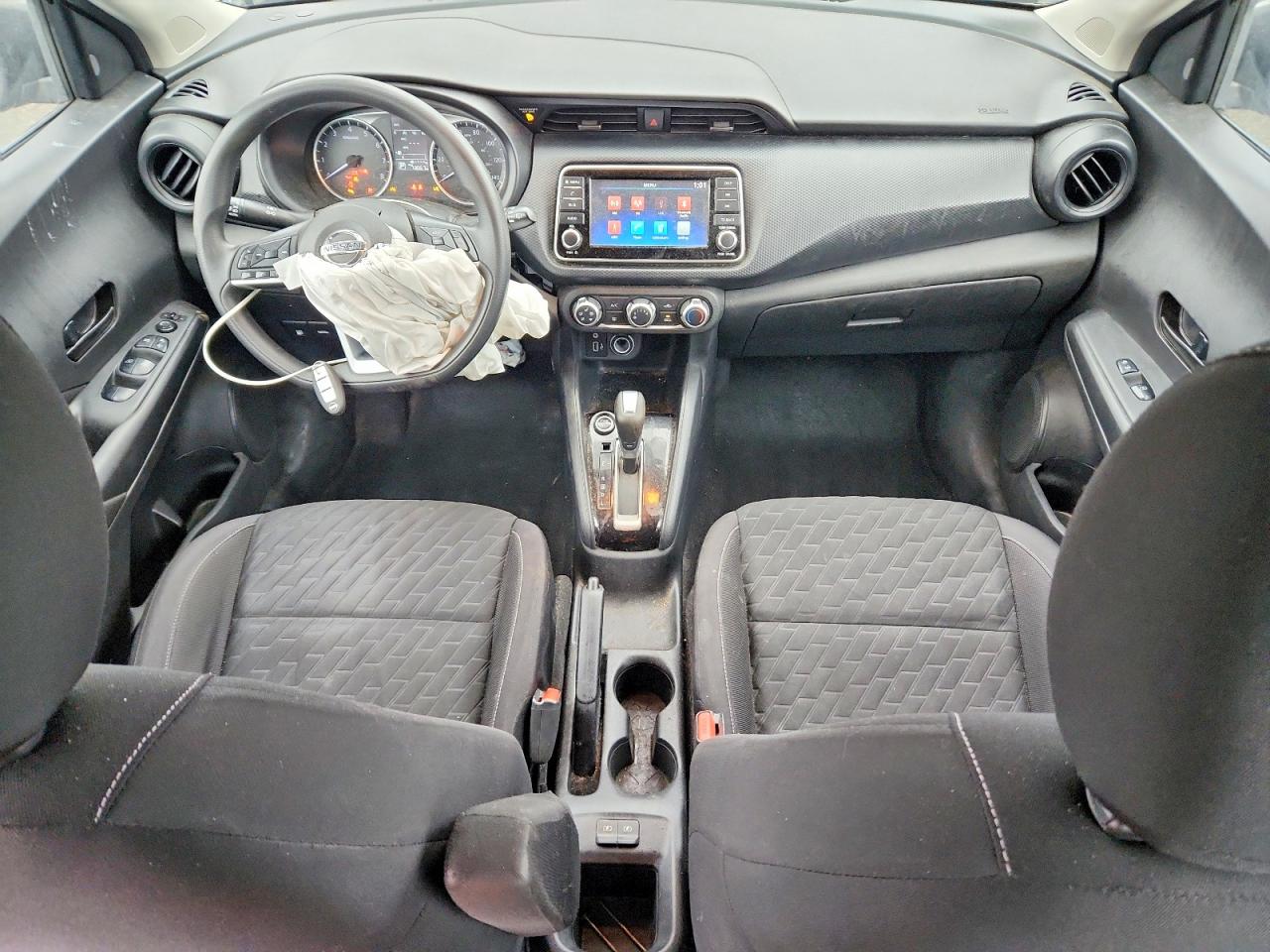 2021 NISSAN KICKS S photo 15