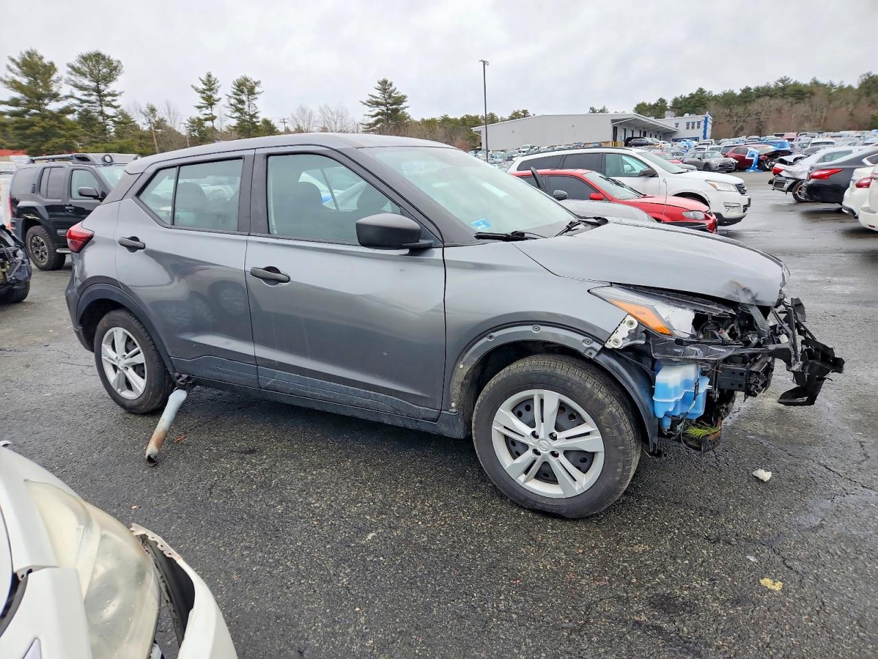 2021 NISSAN KICKS S photo 7