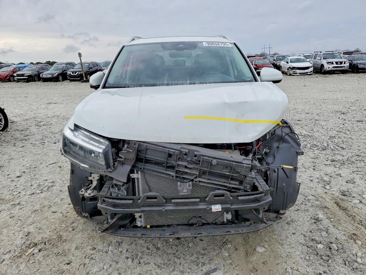 2024 VOLKSWAGEN TAOS SE photo 5