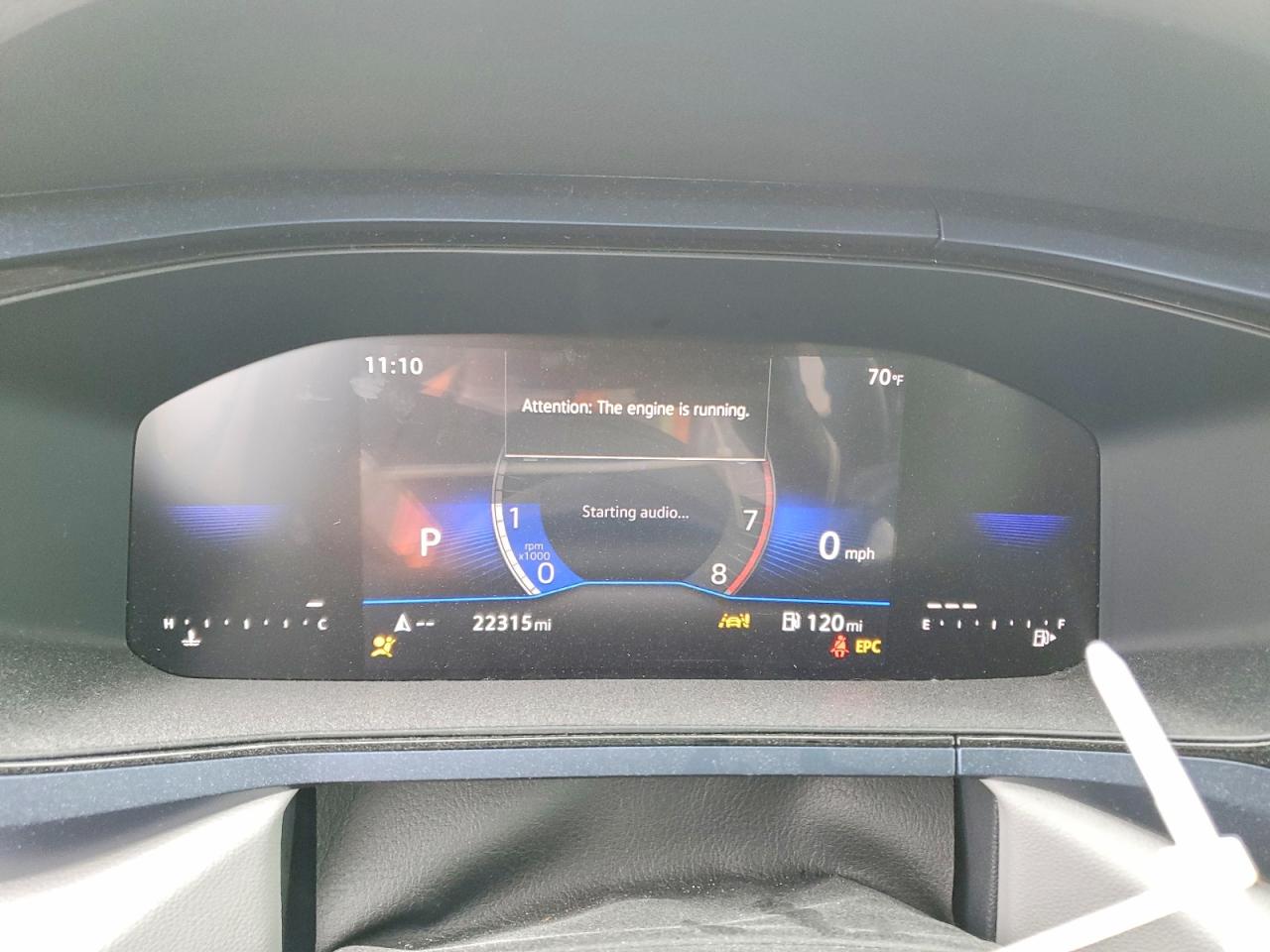2024 VOLKSWAGEN TAOS SE photo 9