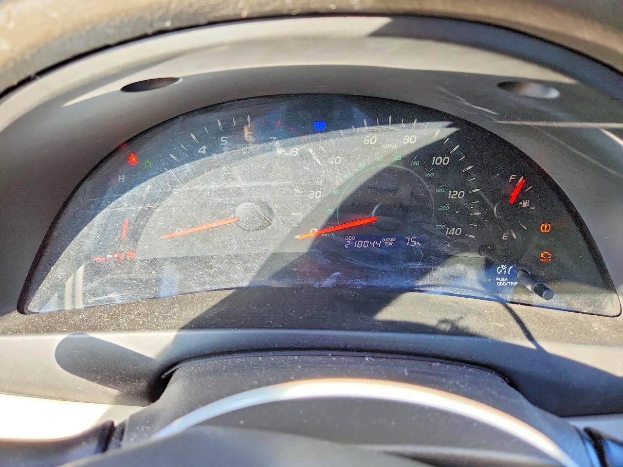 2009 TOYOTA CAMRY BASE photo 9