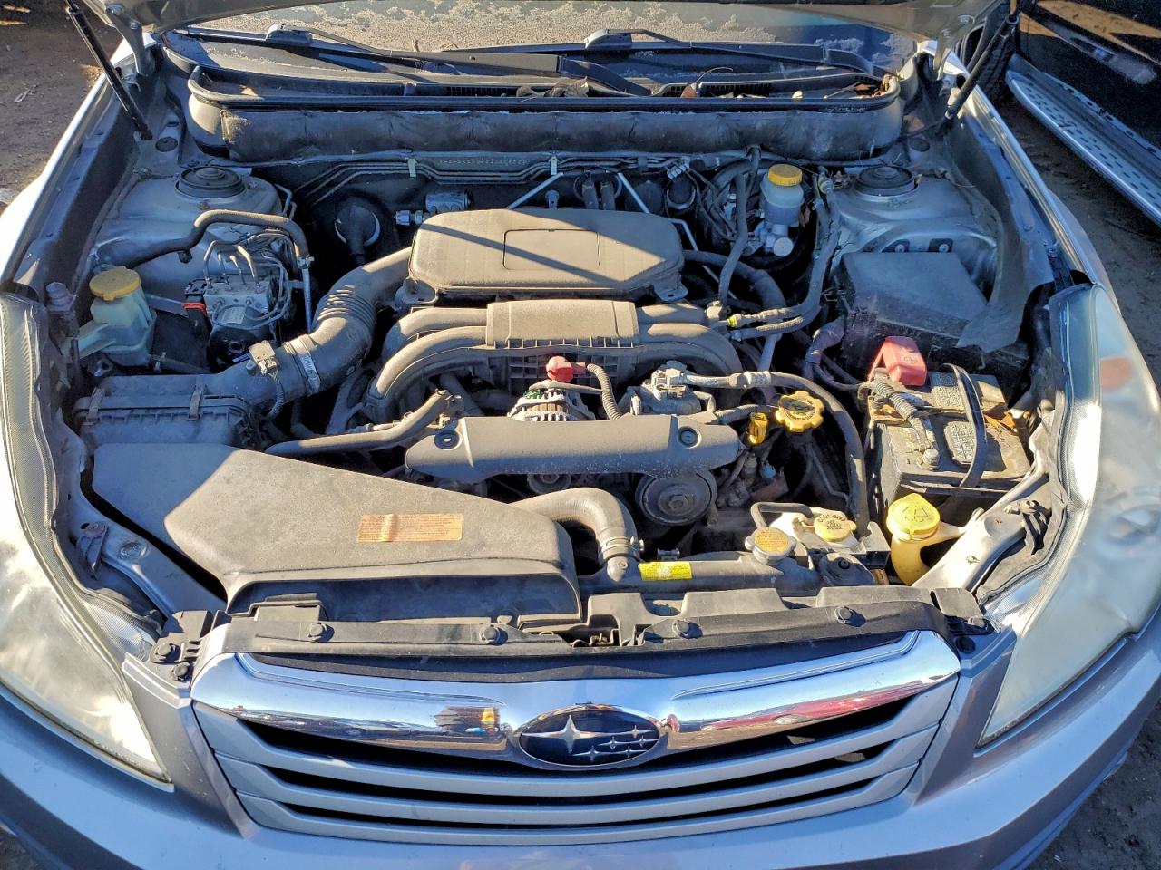 2011 SUBARU OUTBACK 2.5I LIMITED photo 11