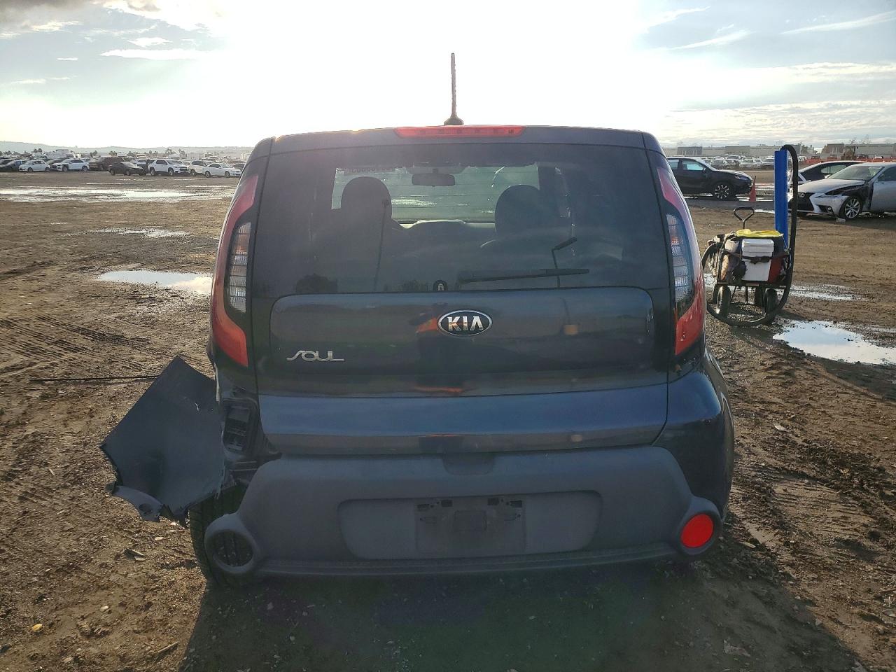 2015 KIA SOUL + photo 6
