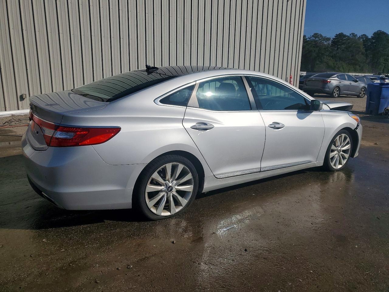 2015 HYUNDAI AZERA LIMITED photo 3