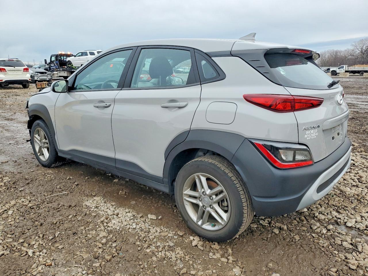 2022 HYUNDAI KONA photo 2