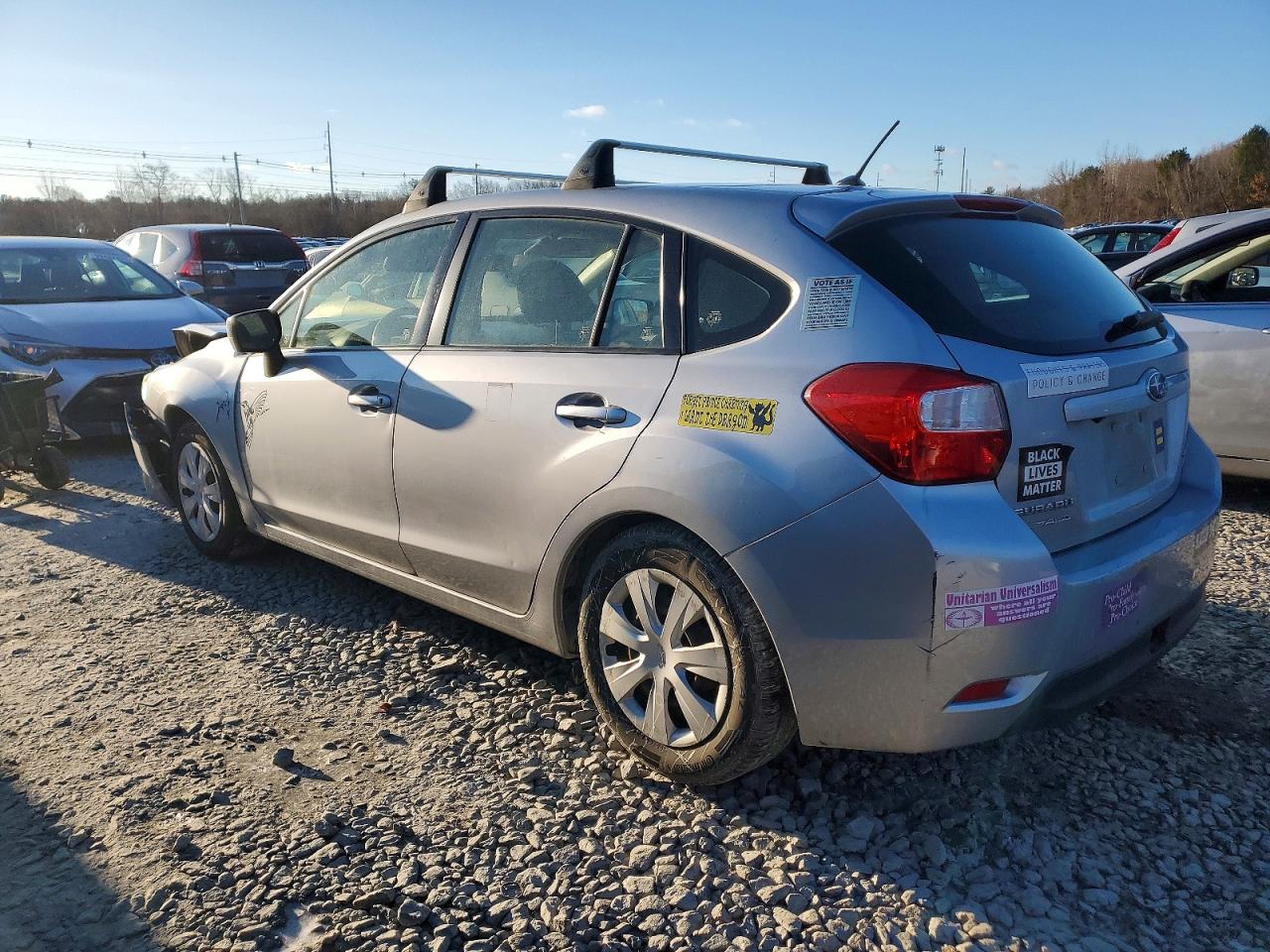 2016 SUBARU IMPREZA photo 2