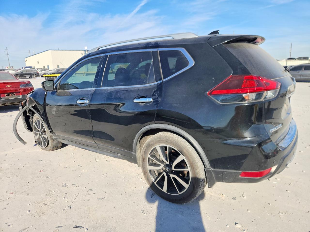 2019 NISSAN ROGUE S photo 2