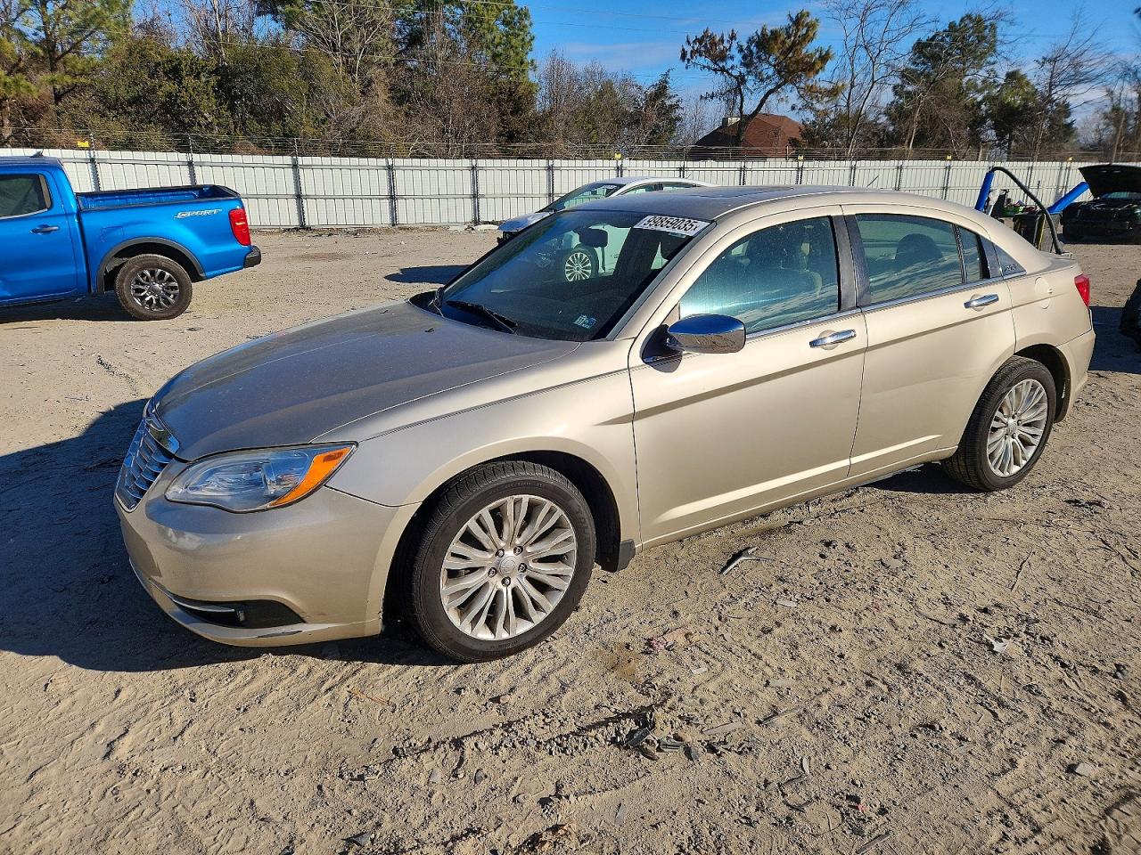 2013 CHRYSLER 200