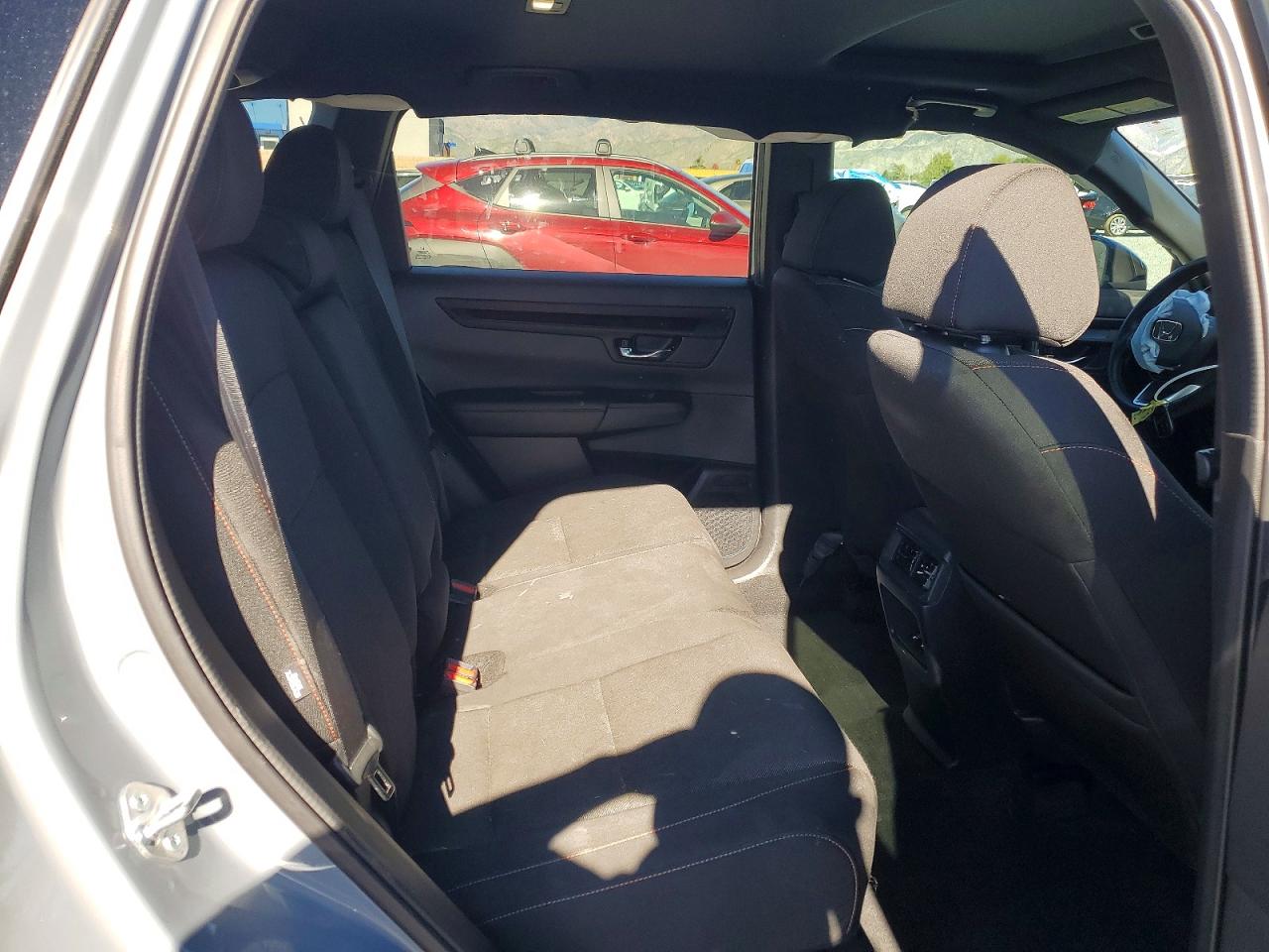 2025 HONDA CR-V SPORT photo 31