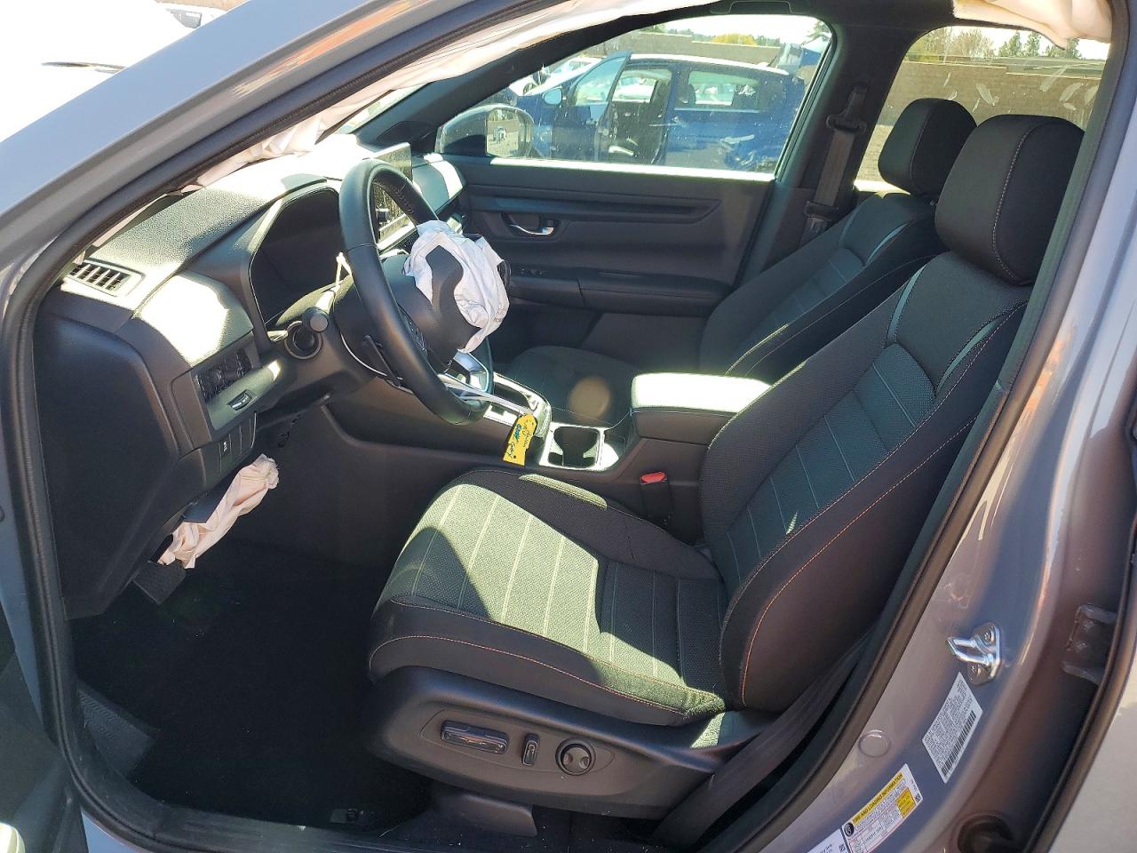 2025 HONDA CR-V SPORT photo 19