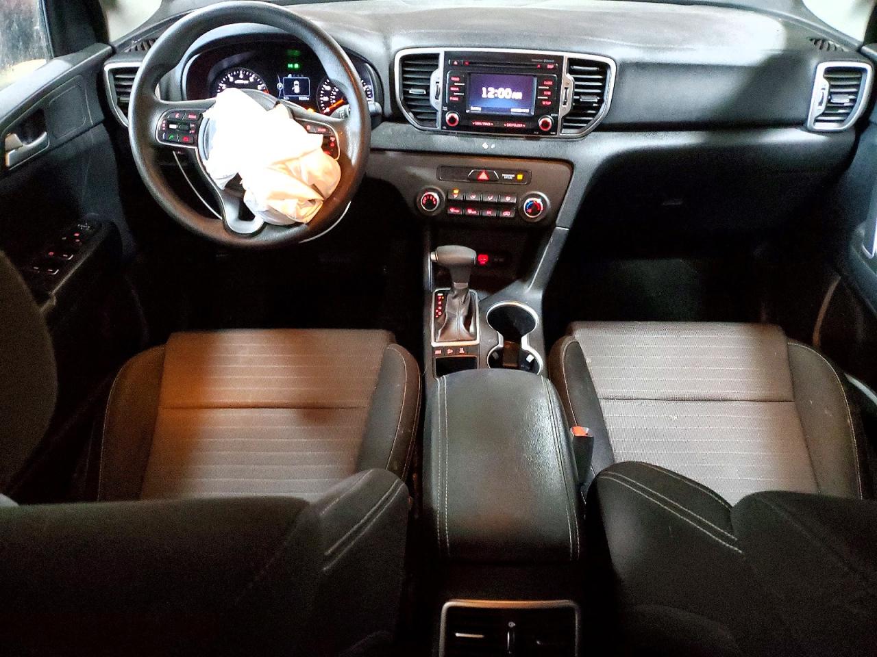 2018 KIA SPORTAGE LX photo 8