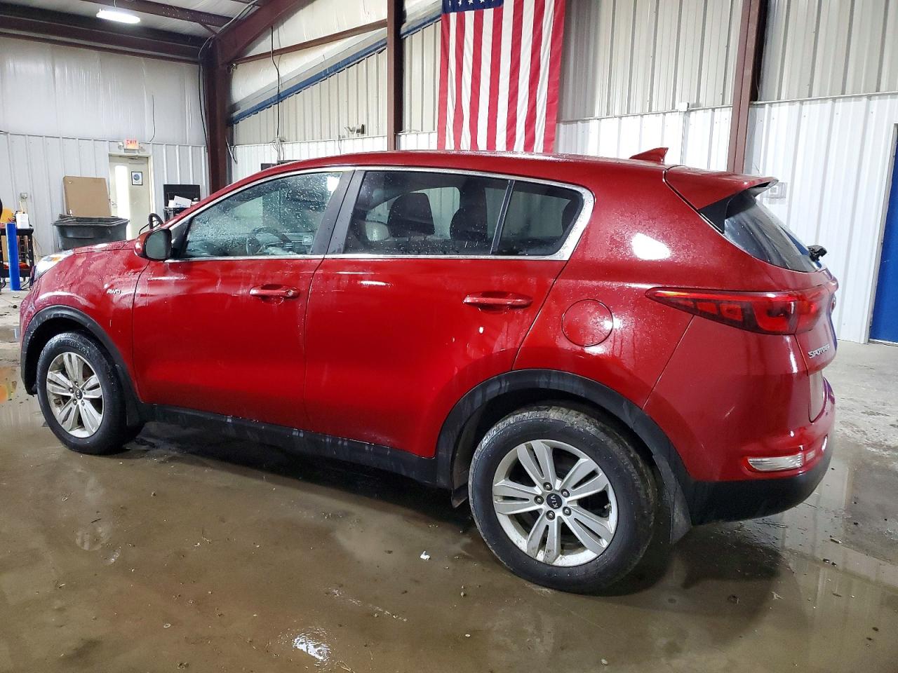 2018 KIA SPORTAGE LX photo 2