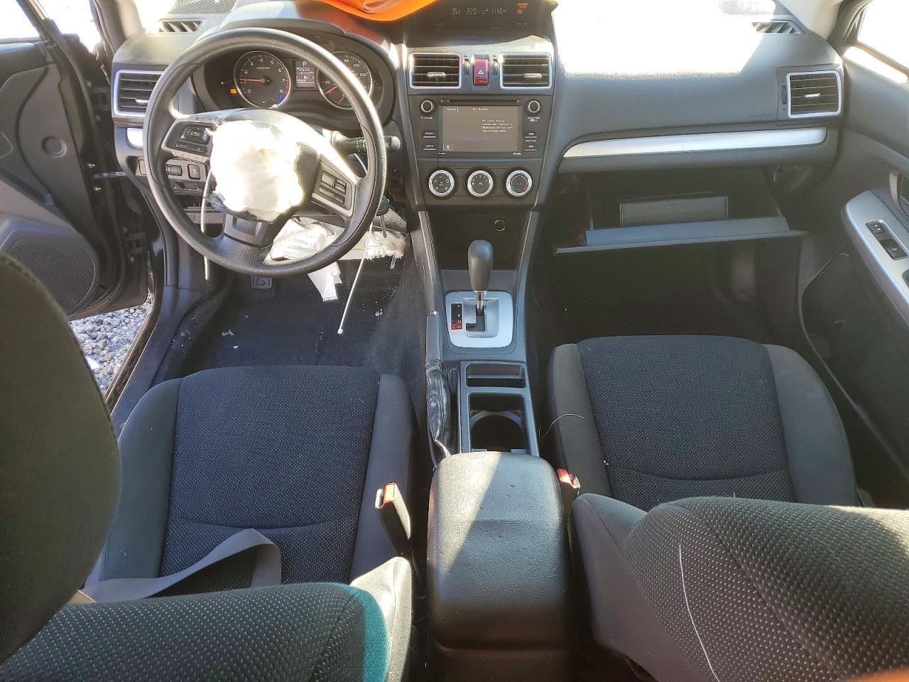 2016 SUBARU IMPREZA photo 8