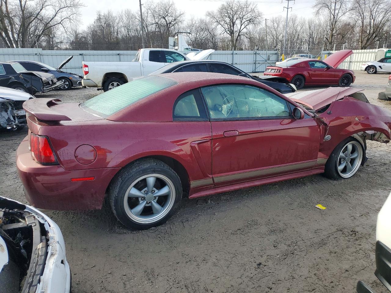 2004 FORD MUSTANG photo 3
