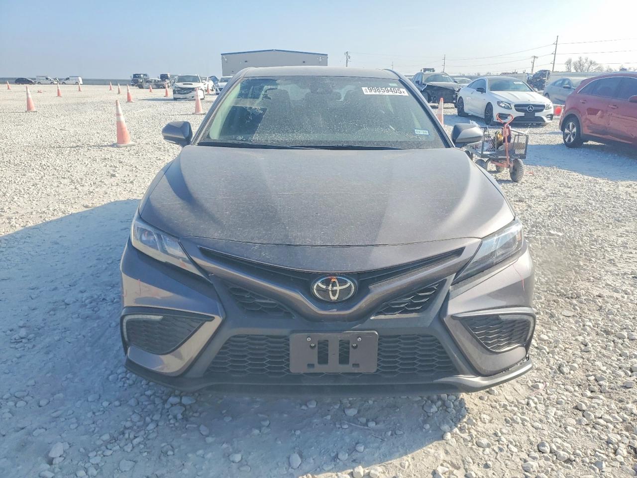 2022 TOYOTA CAMRY SE photo 5