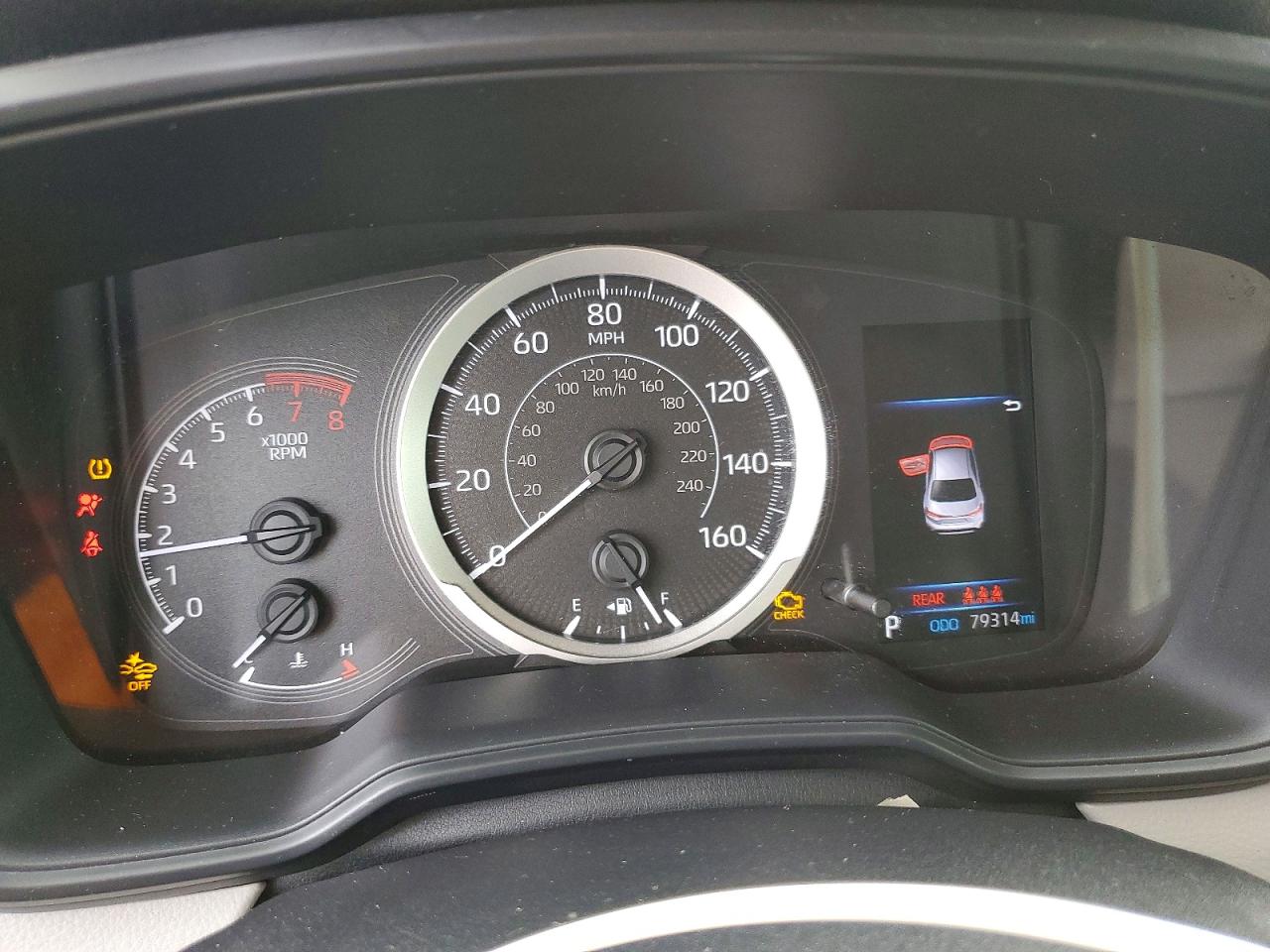 2021 TOYOTA COROLLA LE photo 9