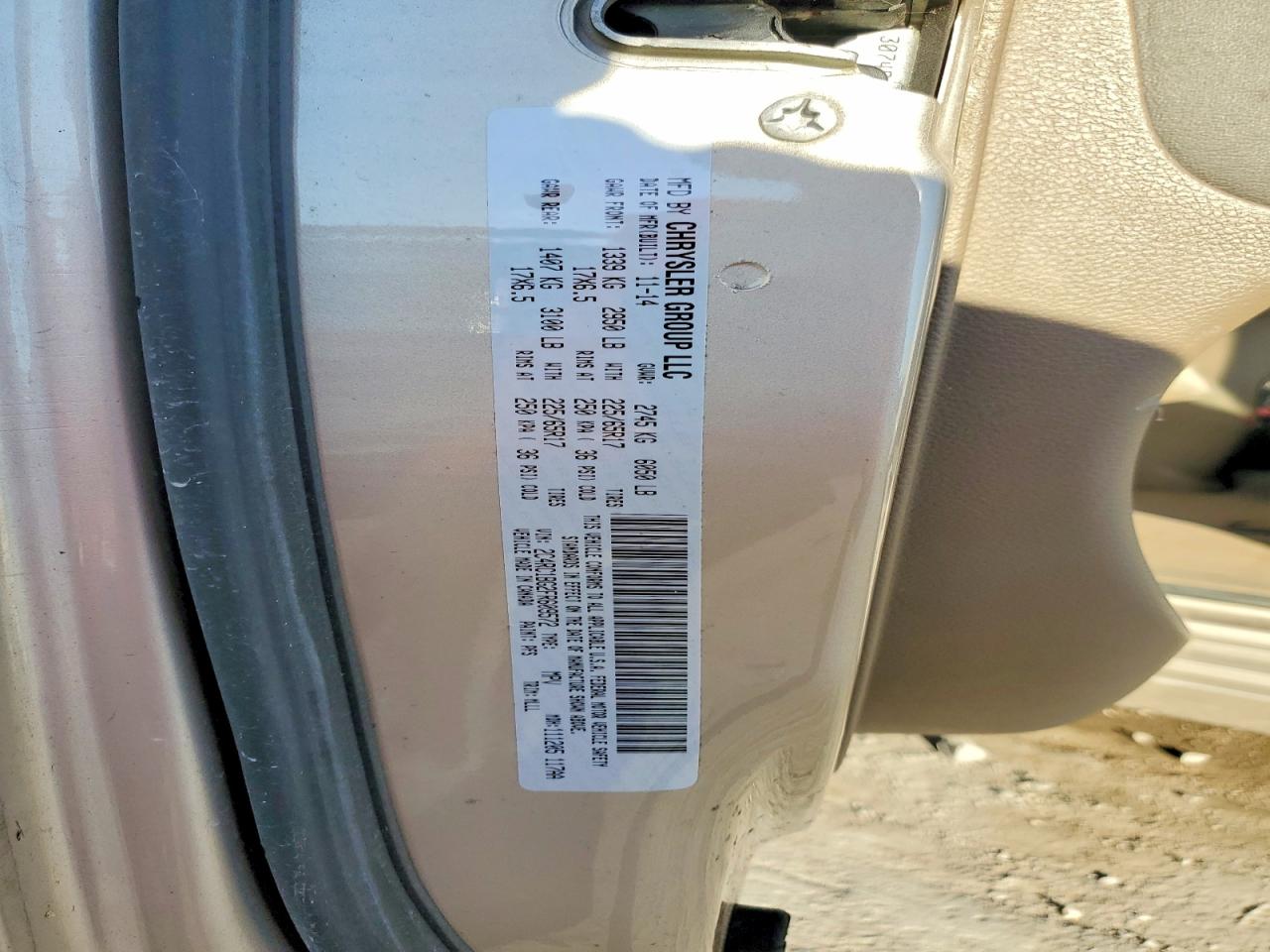 2015 CHRYSLER TOWN & COUNTRY TOURING photo 13