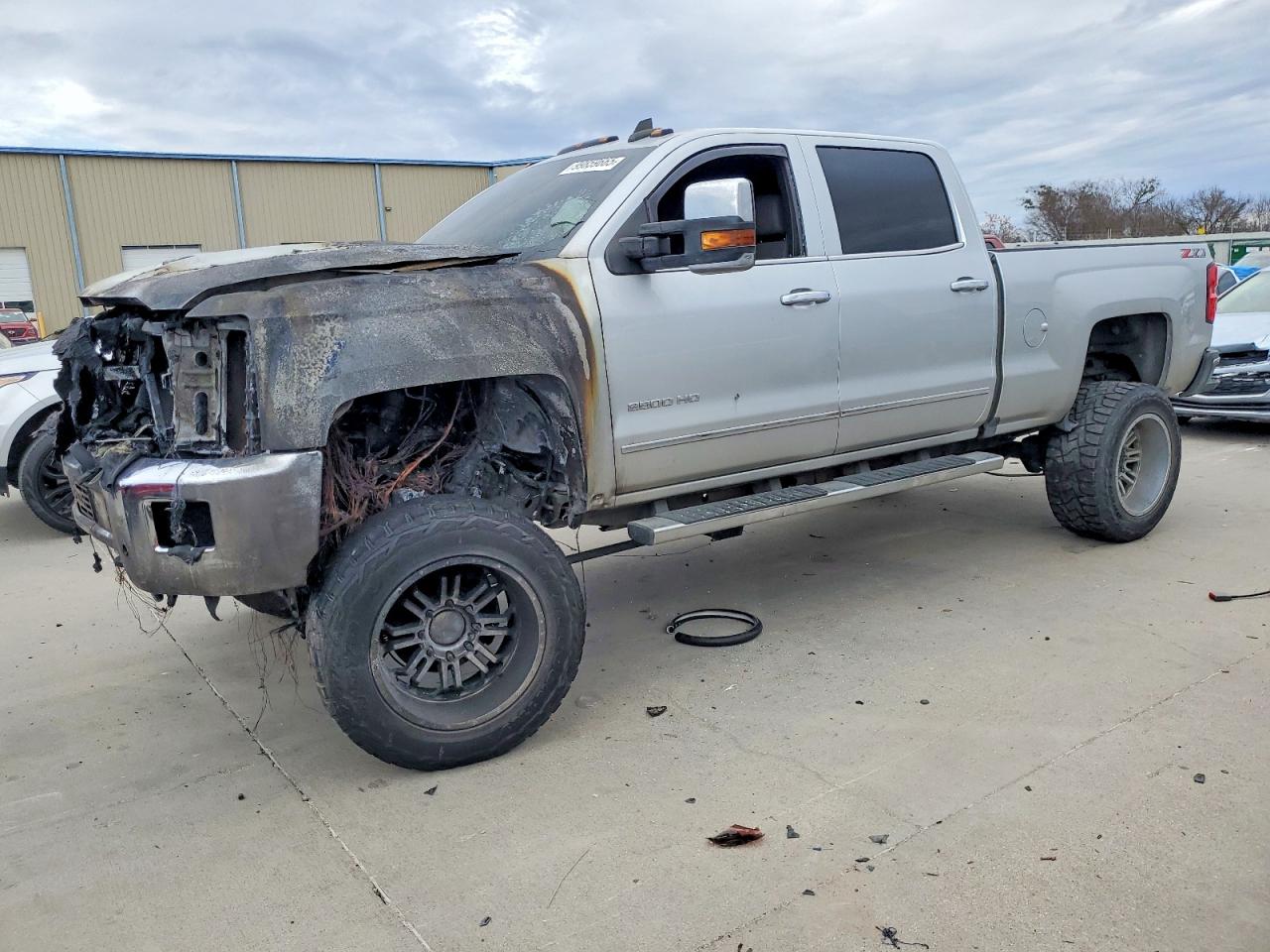2019 CHEVROLET SILVERADO