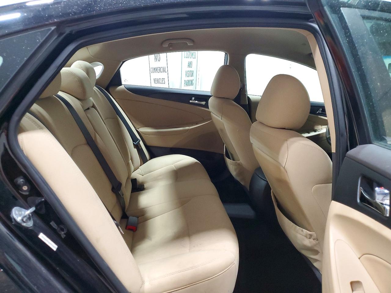 2011 HYUNDAI SONATA GLS photo 11