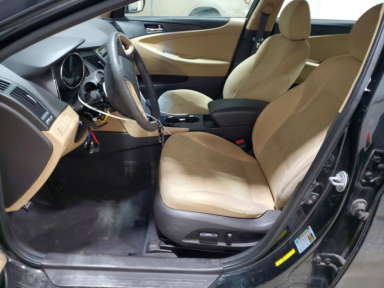 2011 HYUNDAI SONATA GLS photo 7