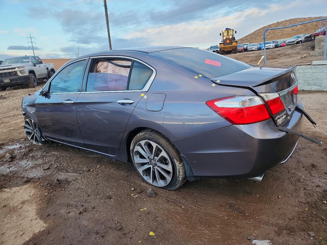 2015 HONDA ACCORD SPORT photo 2