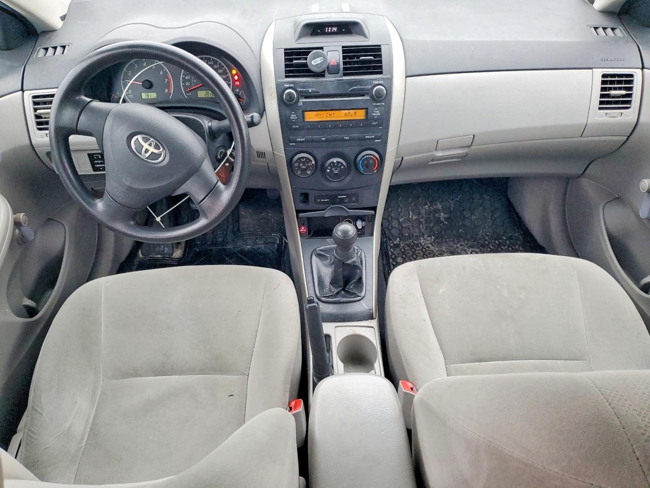 2012 TOYOTA COROLLA BASE photo 8