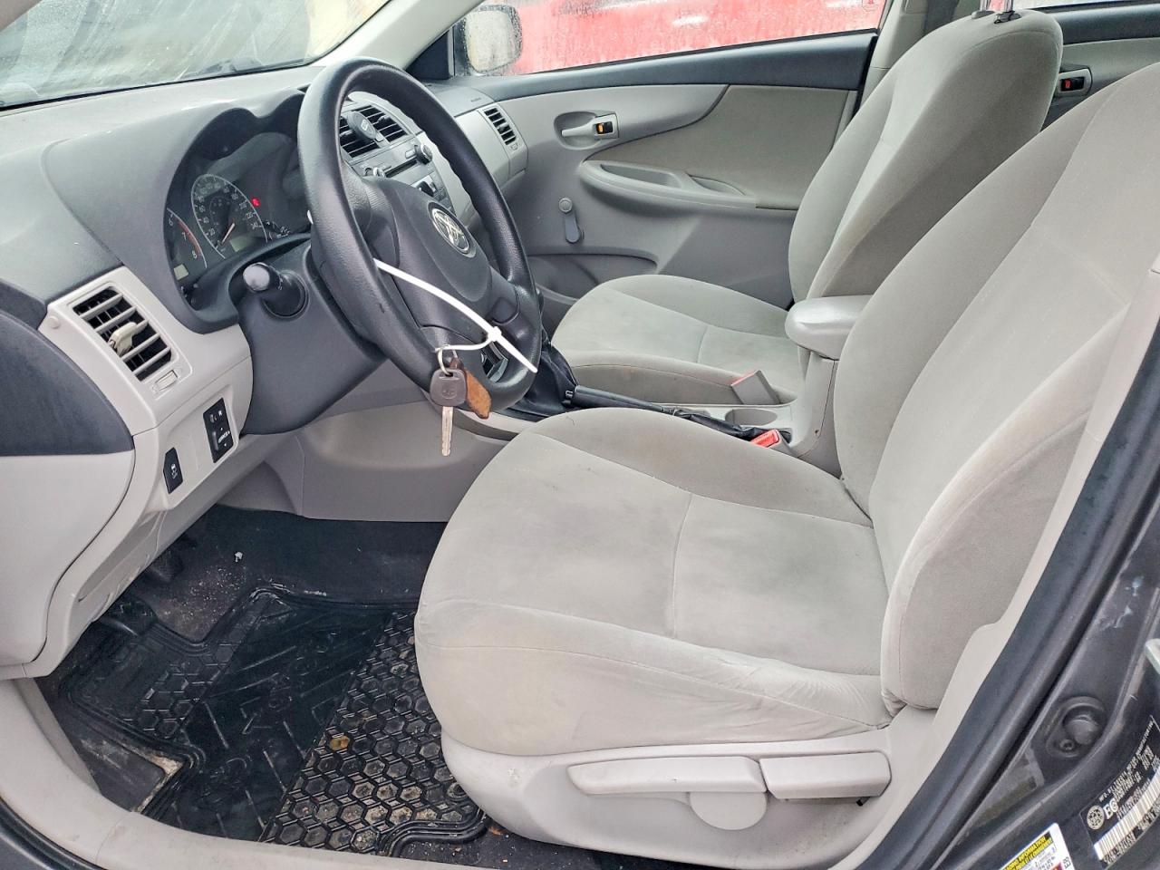 2012 TOYOTA COROLLA BASE photo 7