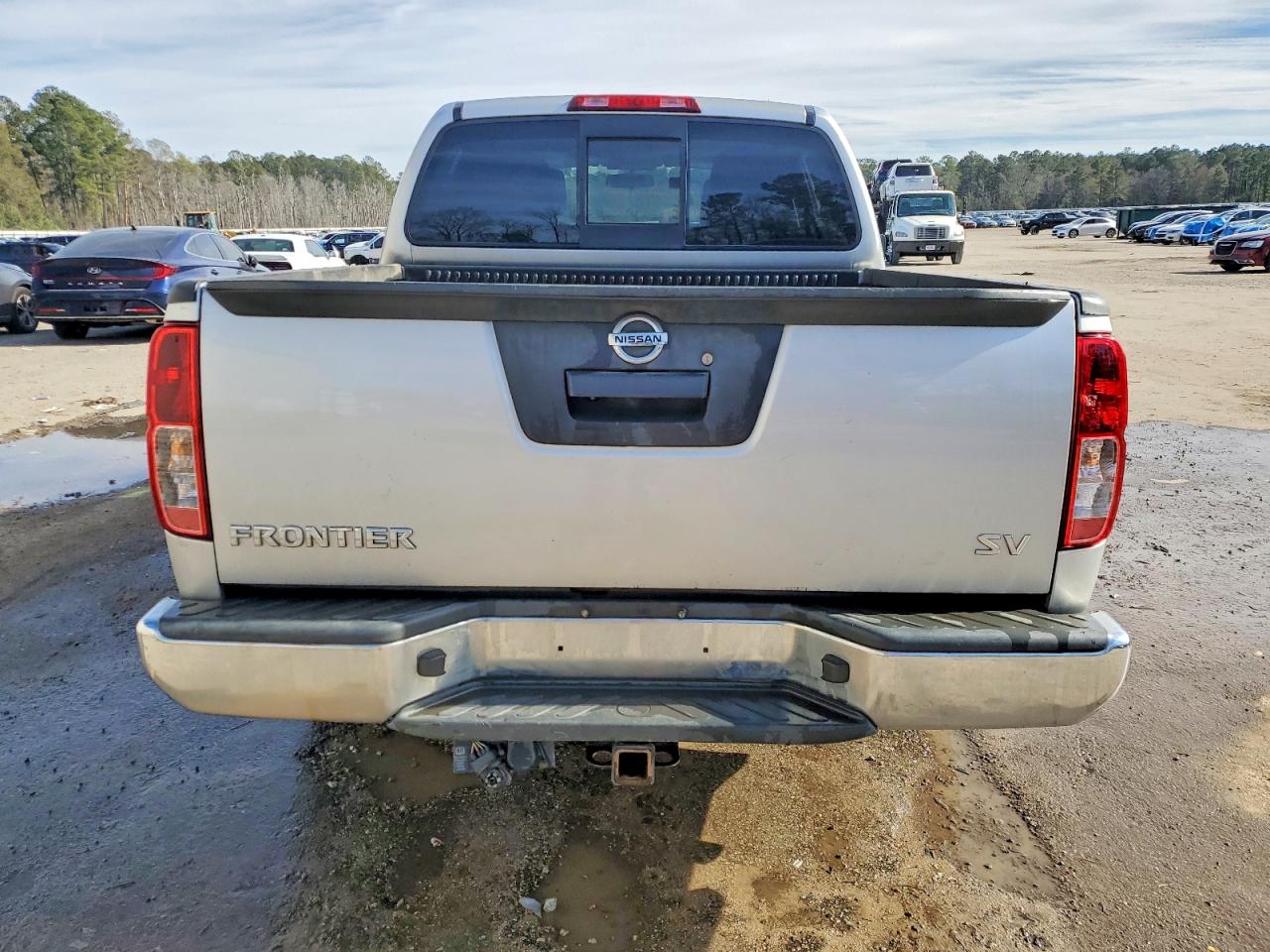 2019 NISSAN FRONTIER SV photo 11