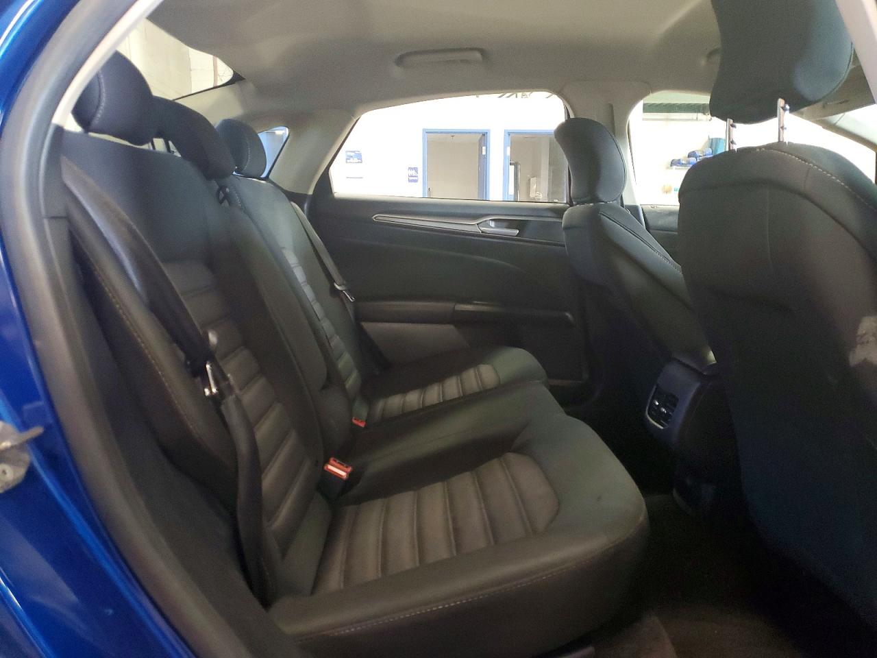 2017 FORD FUSION SE photo 10