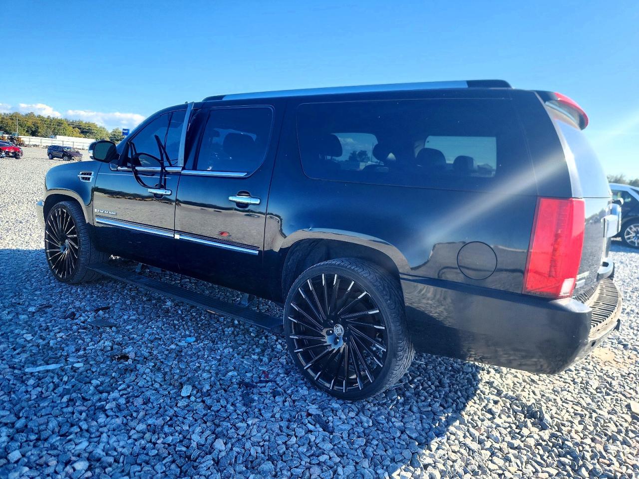 2010 CADILLAC ESCALADE ESV PREMIUM photo 2
