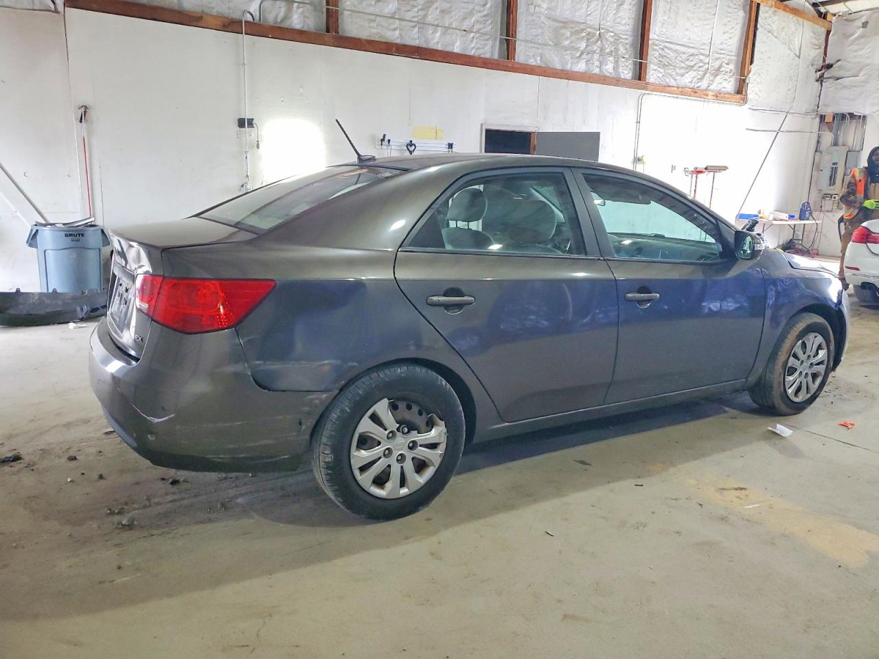2010 KIA FORTE EX photo 3