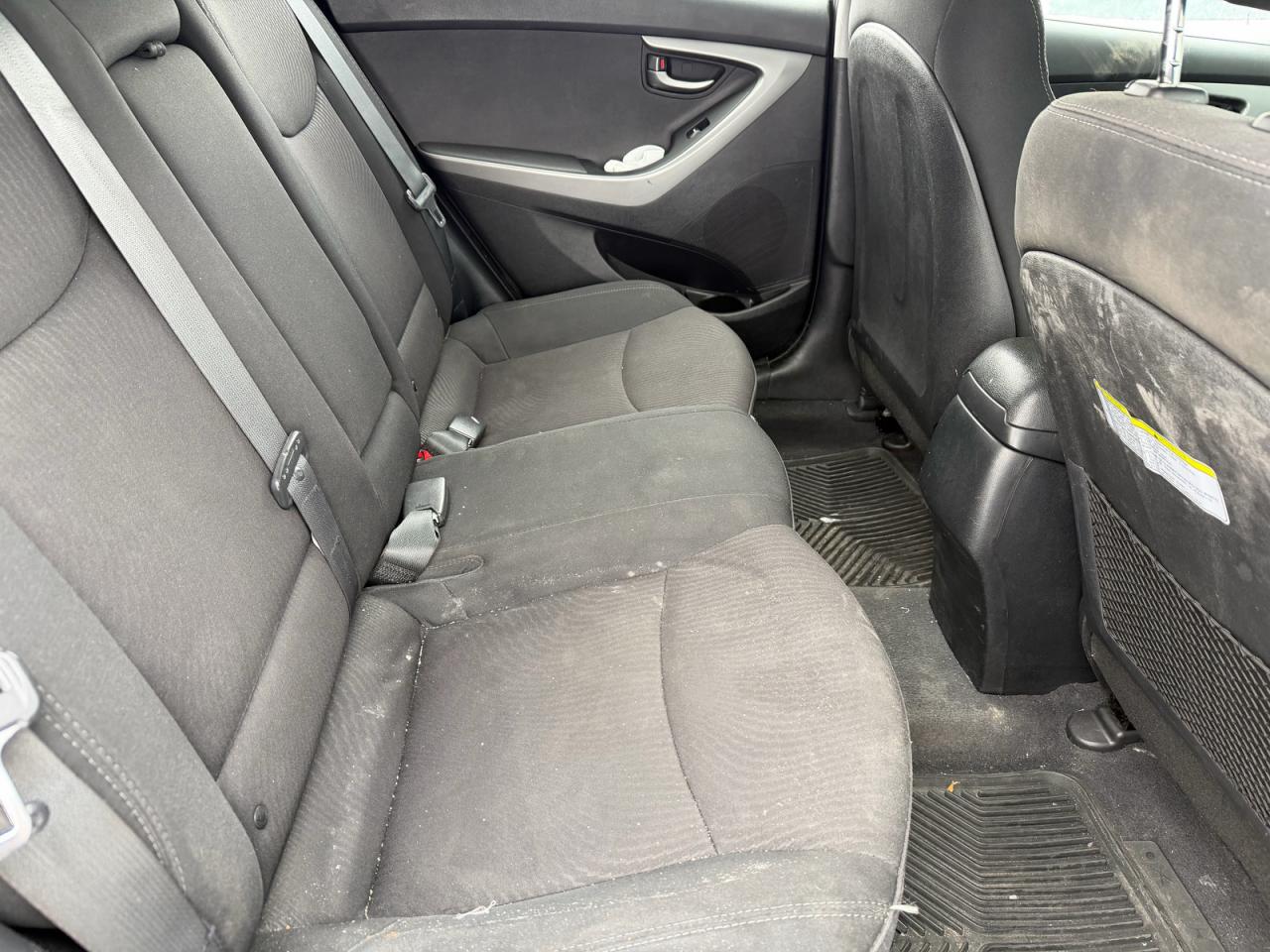2022 HYUNDAI ELANTRA SEL photo 6