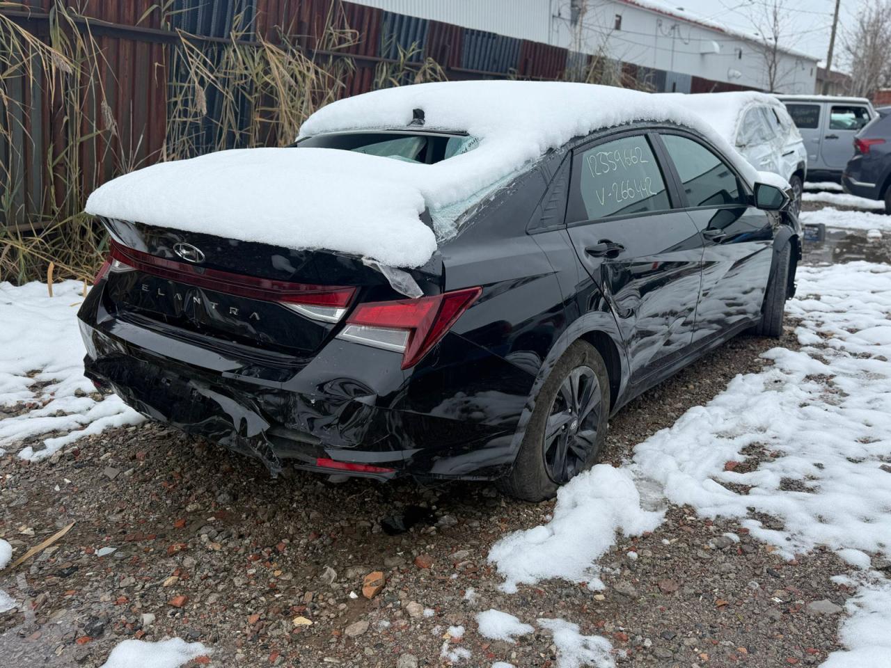 2022 HYUNDAI ELANTRA SEL photo 4