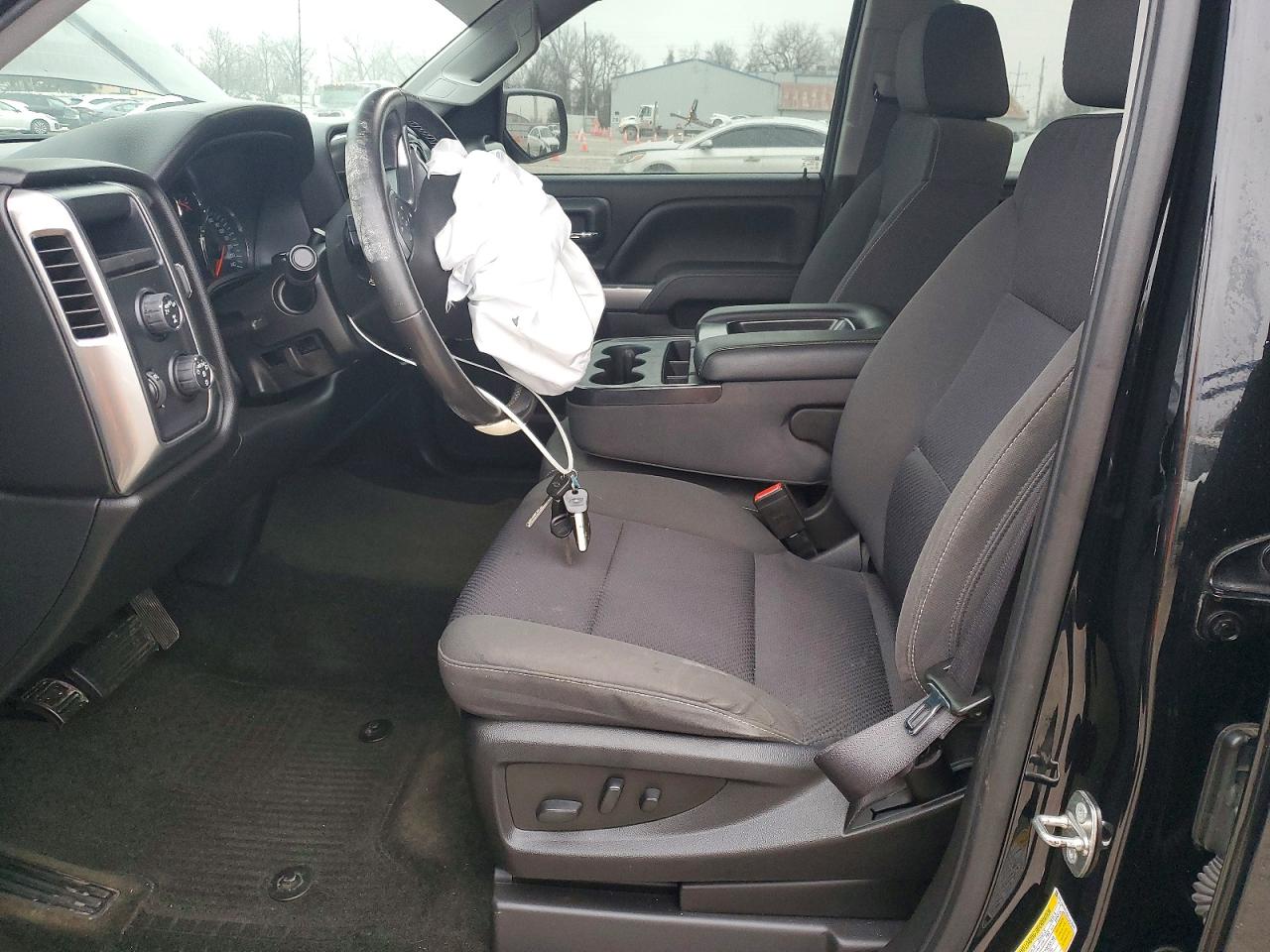 2018 CHEVROLET SILVERADO K1500 LT photo 7