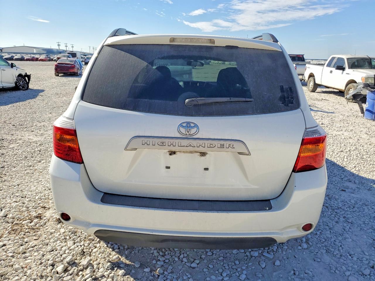 2010 TOYOTA HIGHLANDER photo 6
