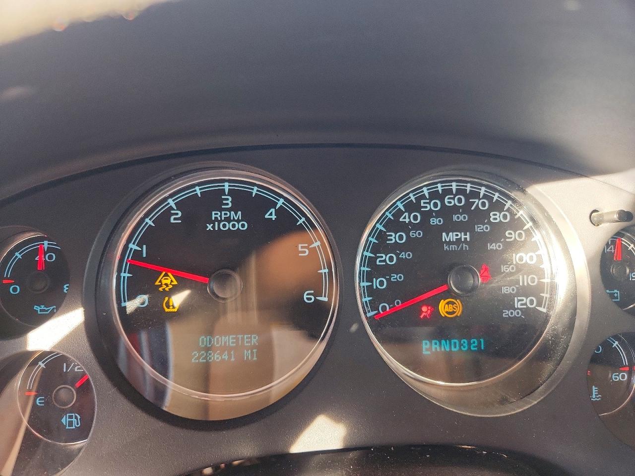 2007 CHEVROLET TAHOE C1500 photo 9