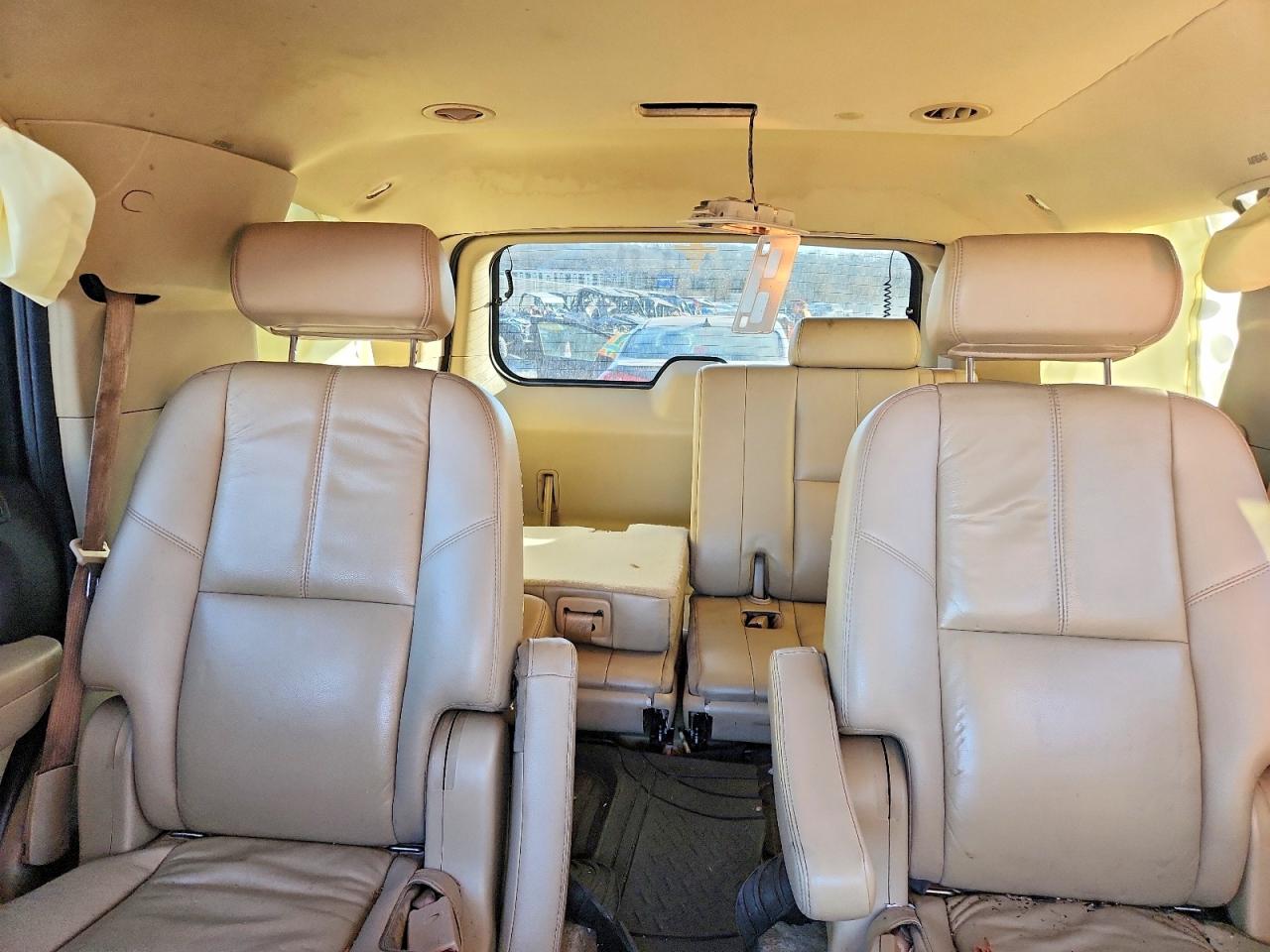 2007 CHEVROLET TAHOE C1500 photo 10