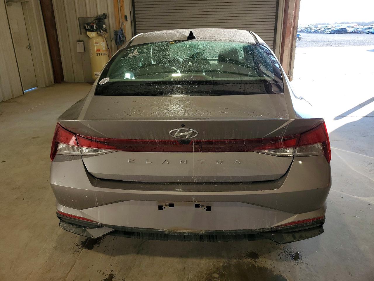 2023 HYUNDAI ELANTRA SEL photo 6