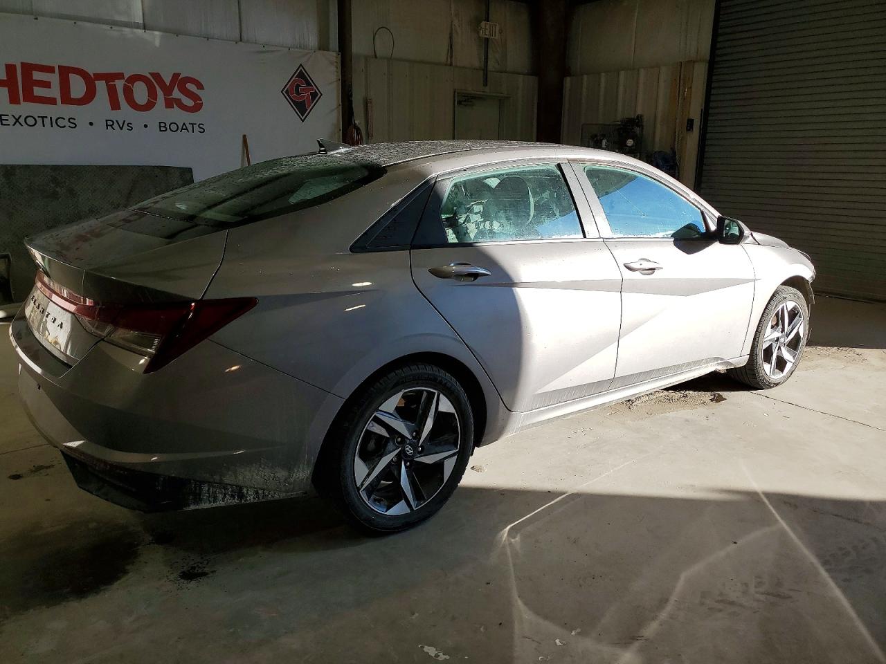 2023 HYUNDAI ELANTRA SEL photo 3