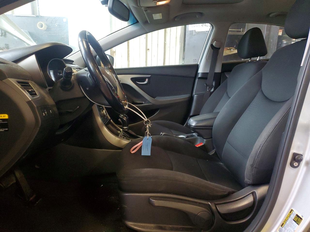 2015 HYUNDAI ELANTRA SE photo 7
