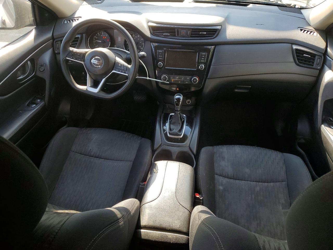 2019 NISSAN ROGUE S photo 8