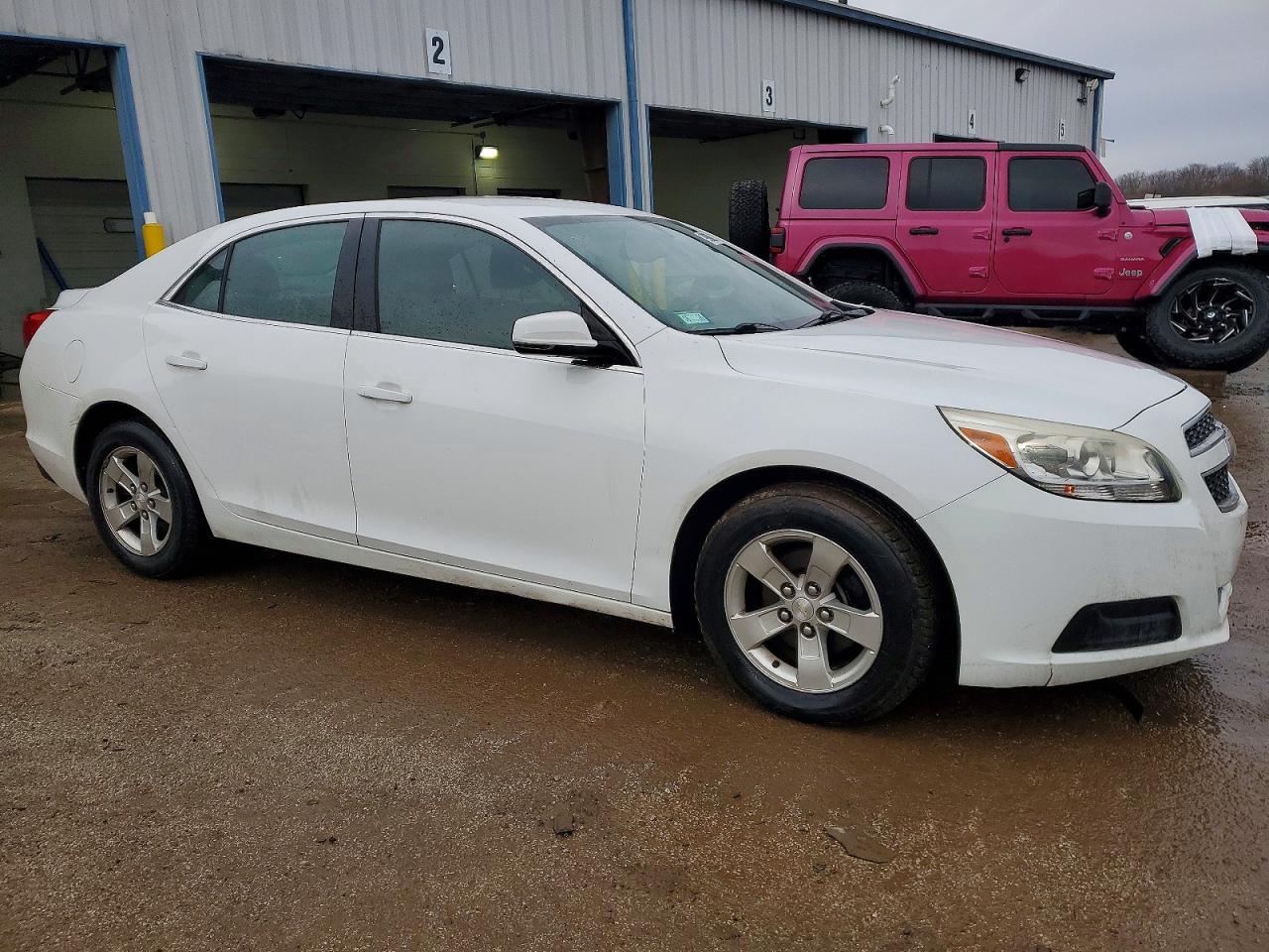 2013 CHEVROLET MALIBU 1LT photo 4
