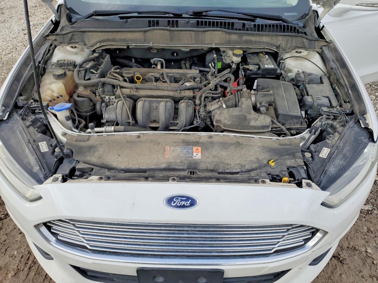 2016 FORD FUSION SE photo 11