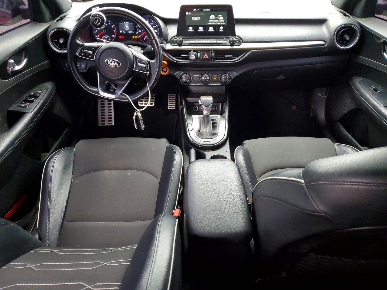 2021 KIA FORTE GT LINE photo 8