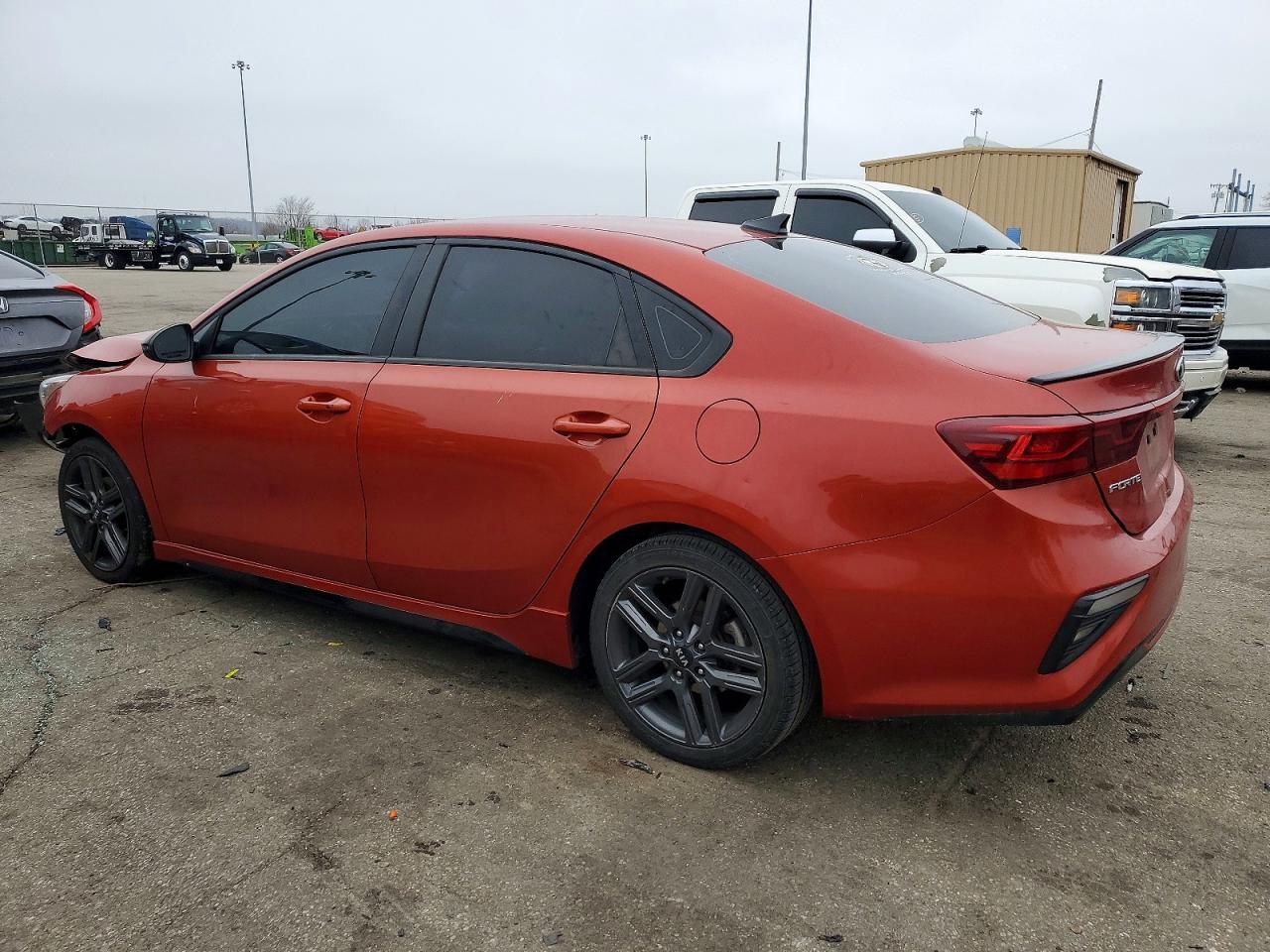2021 KIA FORTE GT LINE photo 2